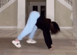 girls twerking on live|House of twerk (@twerkdaily